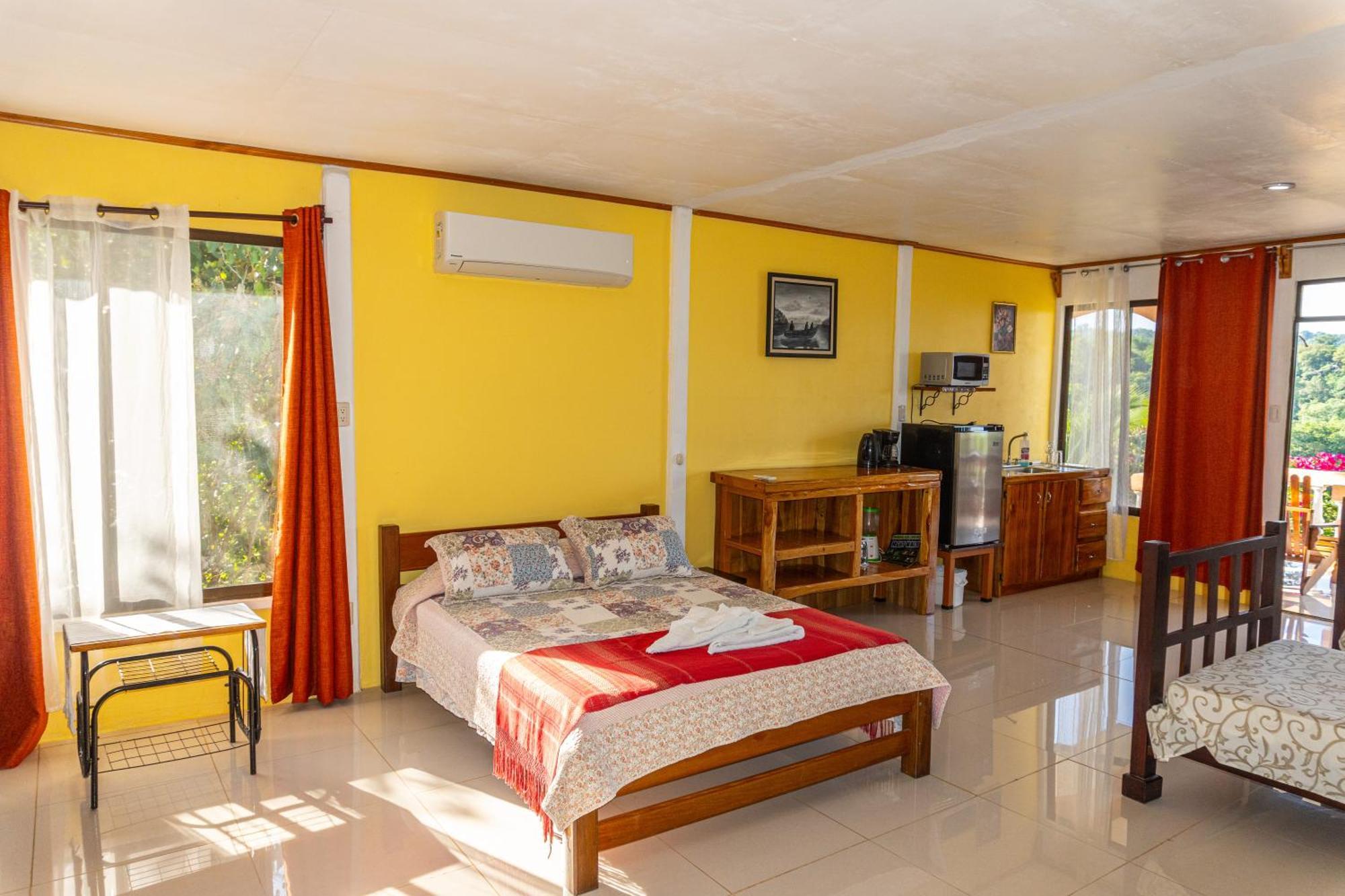 Villa Manolo Ocean And Forest View Hotel Дрейк Екстер'єр фото