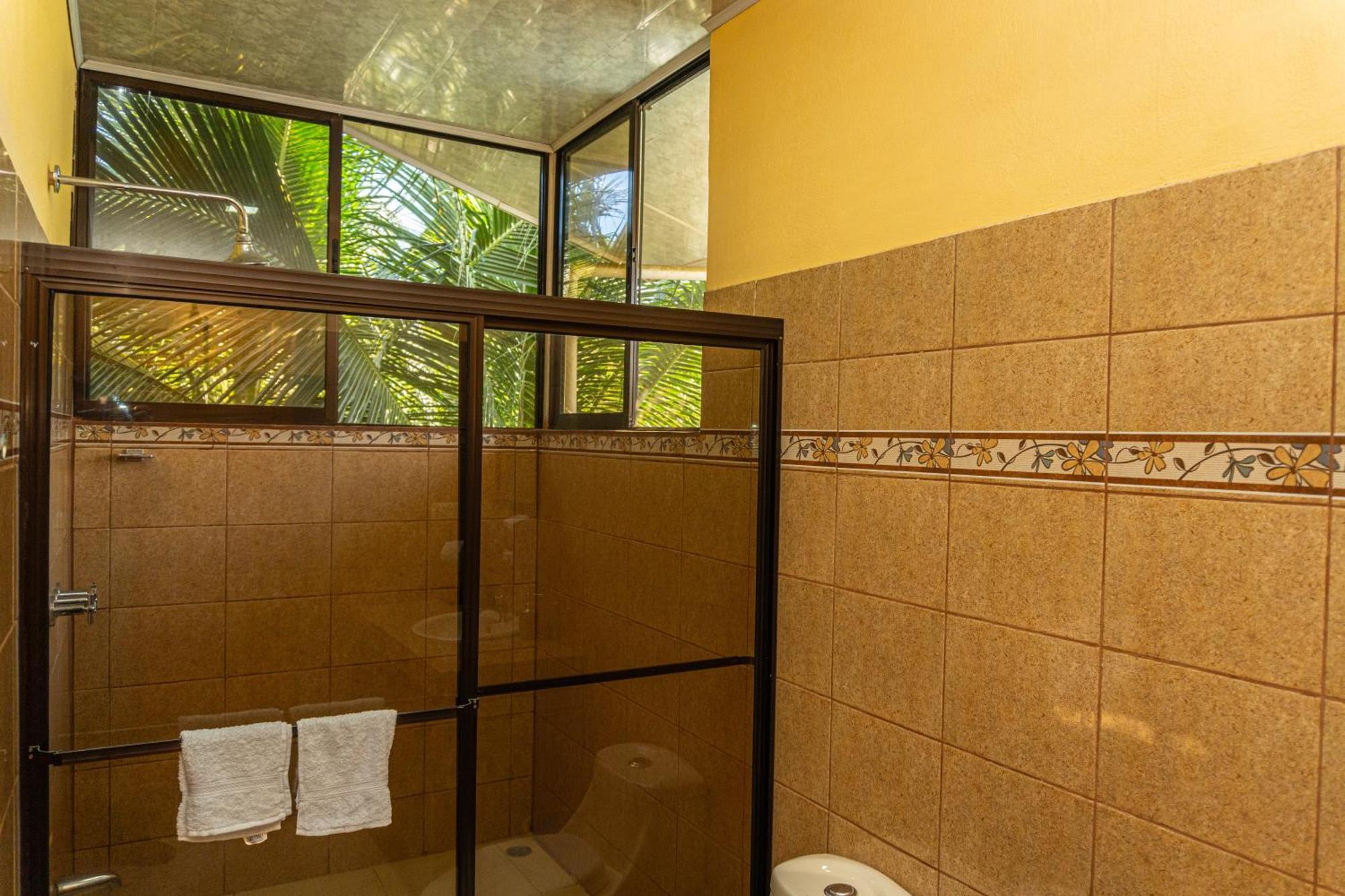 Villa Manolo Ocean And Forest View Hotel Дрейк Екстер'єр фото